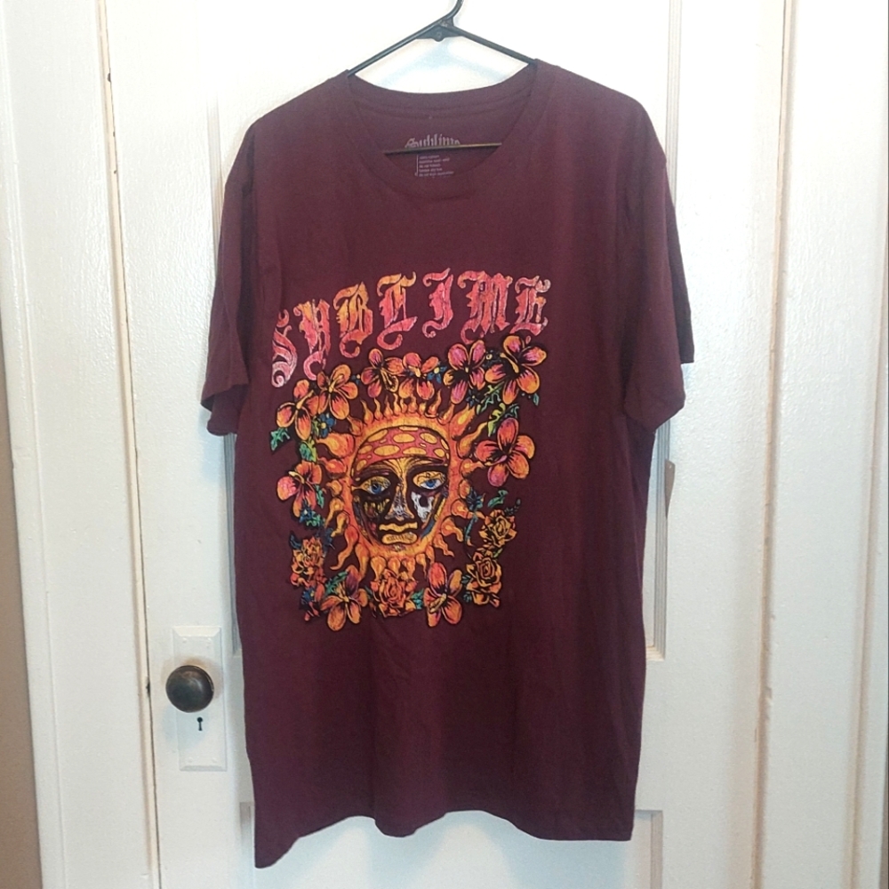 Sublime Graphic Oversized Cotton Band Tee in Maroon